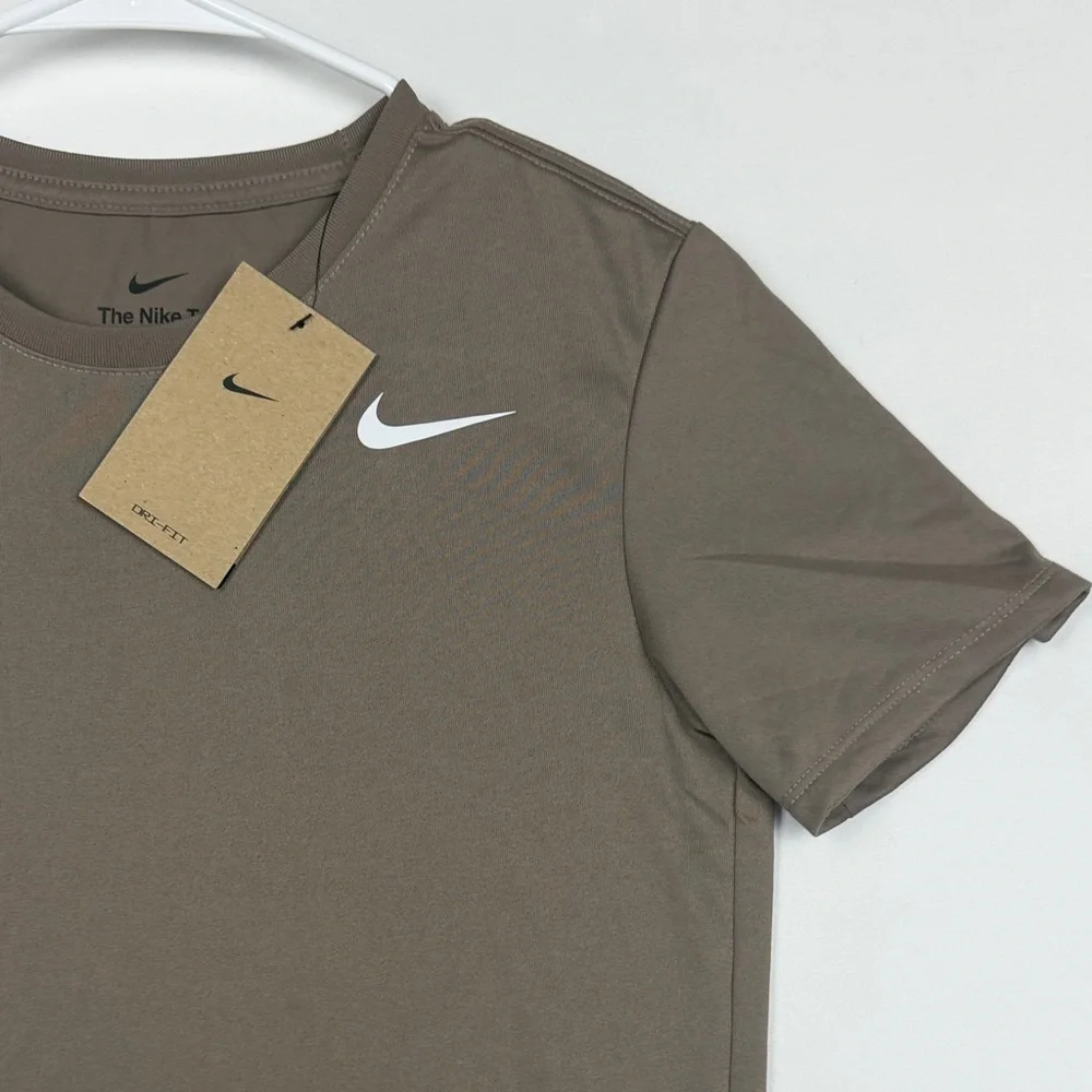 Nike Short Sleeve Brown Tee Women’s NWT